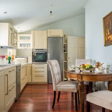 Liston Town House Appartement *